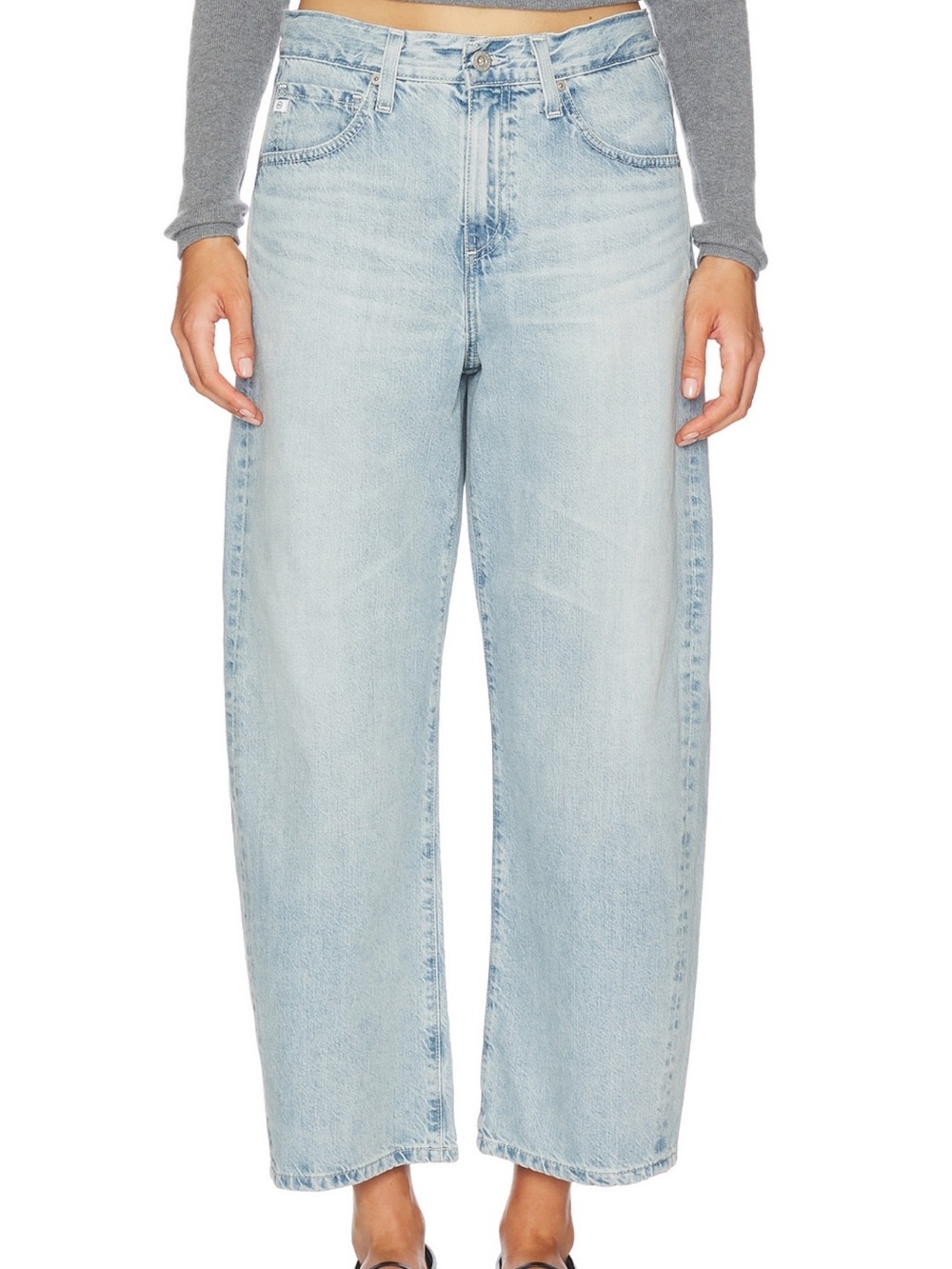 Ag Adriano Goldschmied Hattie Crop high rise barrel Jeans in color sunset hills